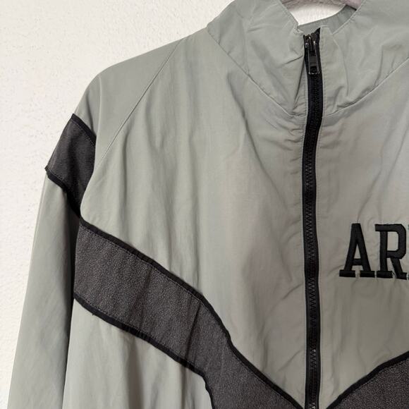 US Army IPFU Men's Gray Physical Fitness Training Jacket Size Large Short - Picture 5 of 14